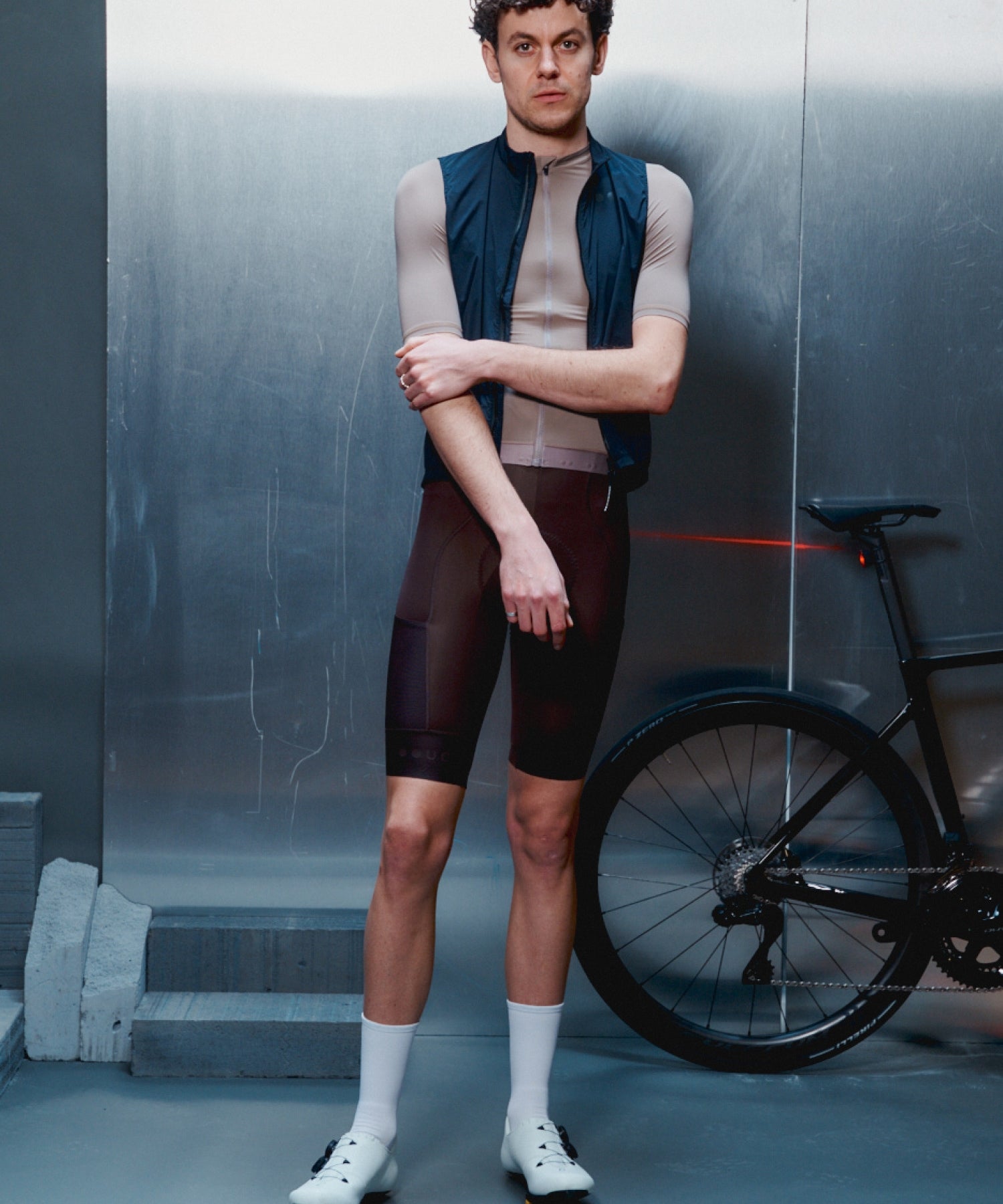 ウェア Universal Colours Mono Bib Shorts XS Universal Colours Mono Bib Short - UC Navy – Le Club