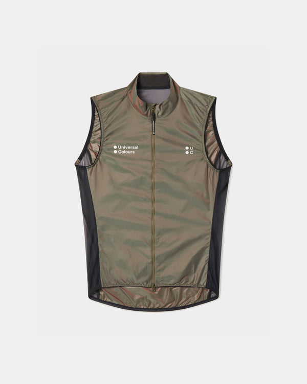 Flatlay of the Unisex Spectrum Gilet 2.0 in Iridescent Green/Red: full-length zip, mesh side panels and tonal UC chest logos.