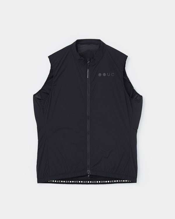 Men's Mono Gilet in Bamboo Black, flatlay front view: high collar, full-length zip, tonal UC logo and dotted reflective hem.